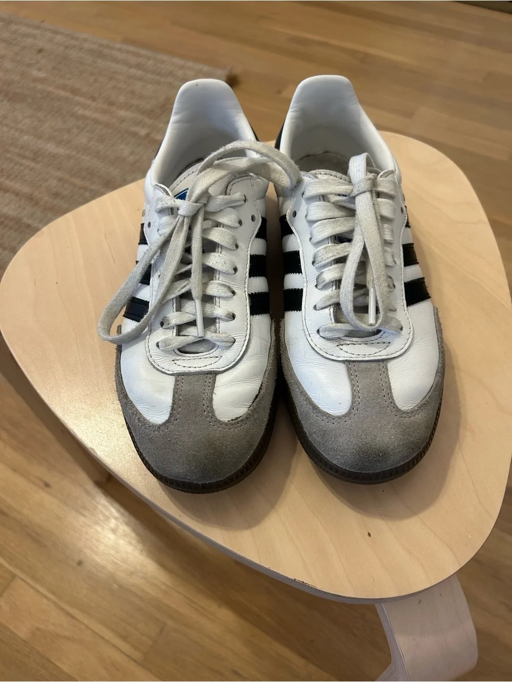 Adidas sambas white size 5 men’s